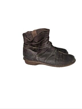 Soul Of Africa Flat Booties Size 8